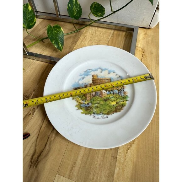 Vintage Windsor Castle Souvenir Plate – James Gerard London - Picture 6 of 8